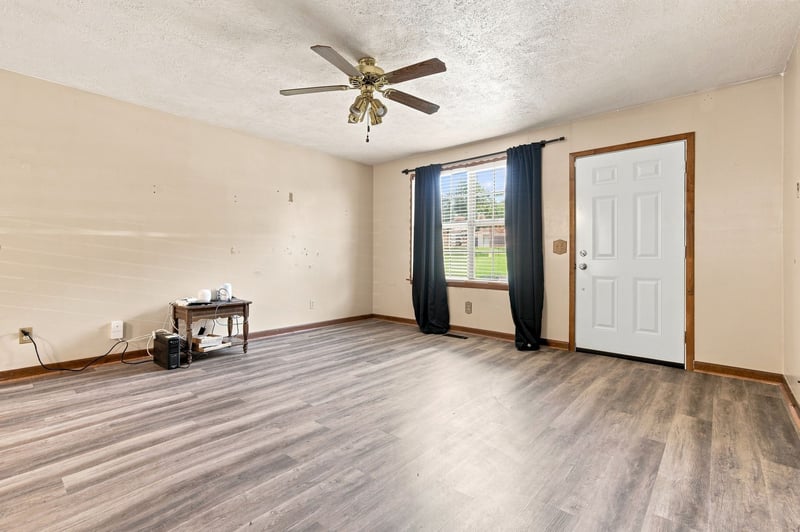 473 Rockwood Dr, Hermitage, TN 37076
