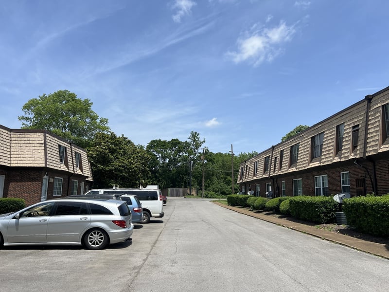 441 Harding Played #A01, Nashville, TN 37211