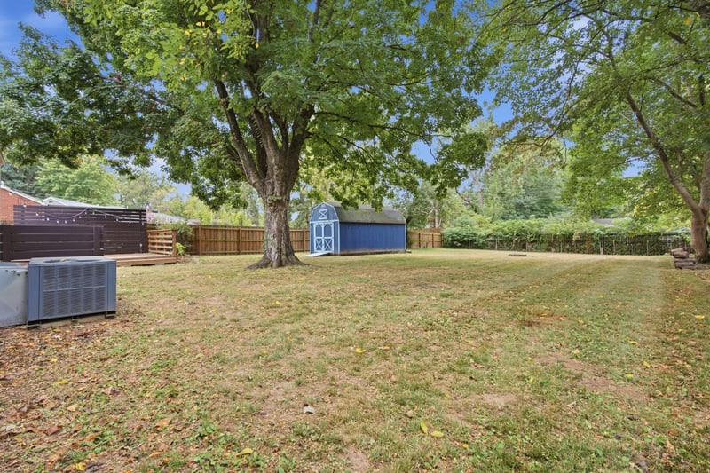 232 Ridgeway Dr, Nashville, TN 37214