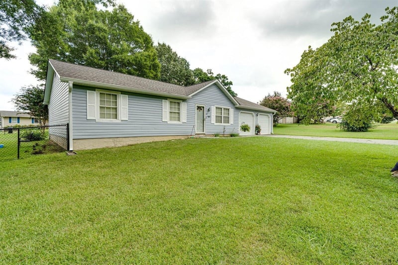 92 Sue Ln, Ringgold, GA 30736