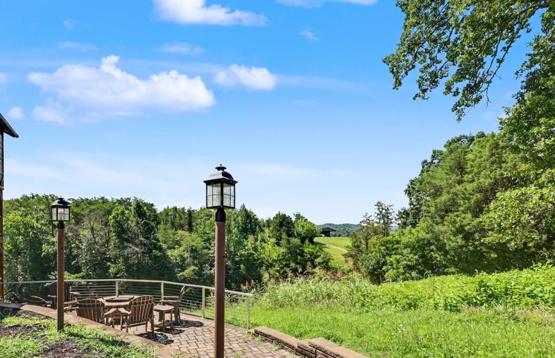 2743 Dayne Dr, Sevierville, TN 37876