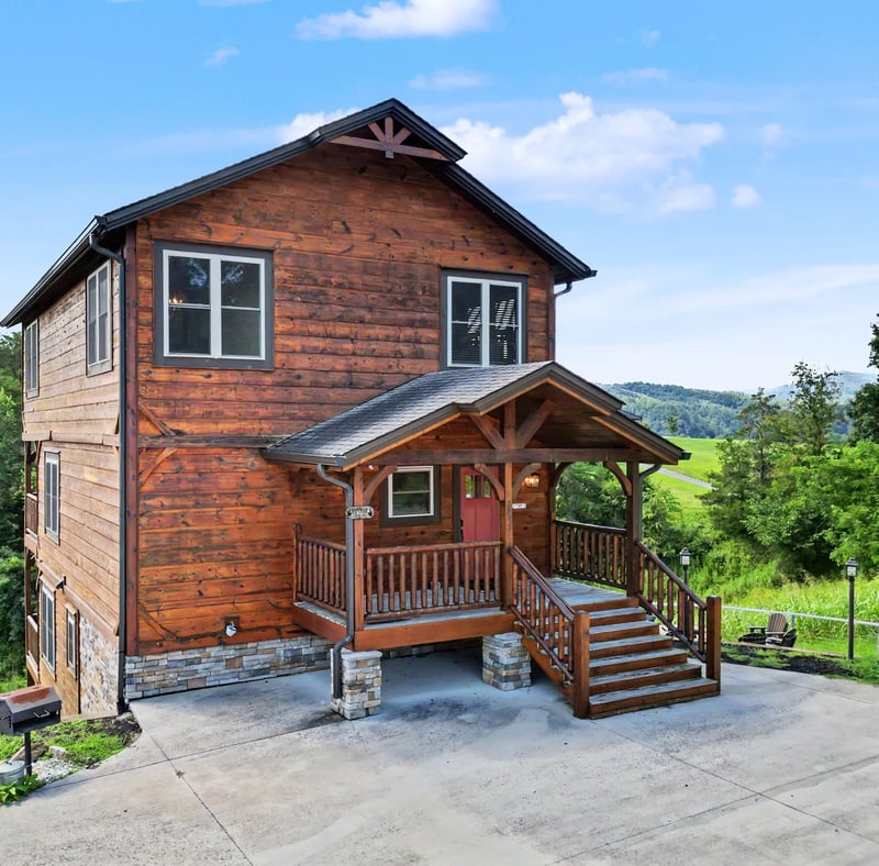 2743 Dayne Dr, Sevierville, TN 37876