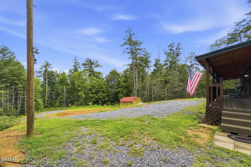 1768 Rich Mountain Way, Sevierville, TN 37876