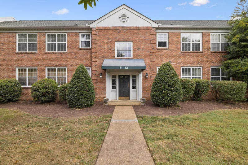1112 Clifton Ln #10, Nashville, TN 37204