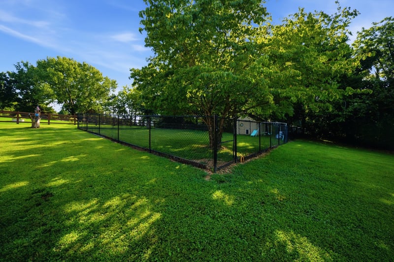 2044 Laura Ln, Springfield, TN 37172