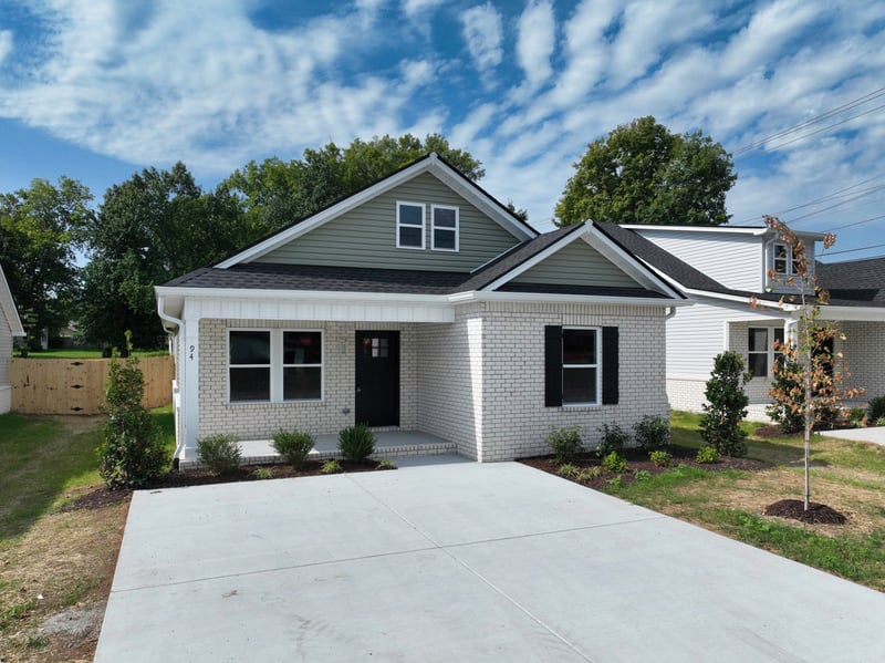94 Donna Dr, Hendersonville, TN 37075