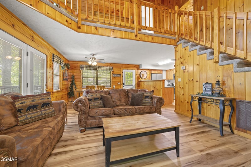 1656 Racoon Den Way, Sevierville, TN 37862