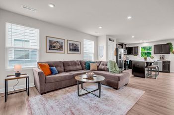 2529 Thornton Grove Blvd, Nashville, TN 37207