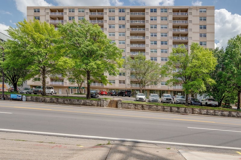 3415 West End Ave #1012, Nashville, TN 37203