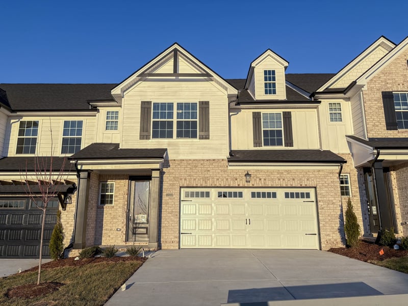 237 Glencrest Dr, Hendersonville, TN 37075