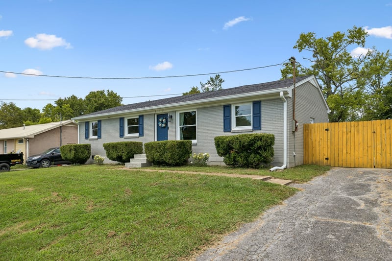 232 Sunset Blvd, Gallatin, TN 37066