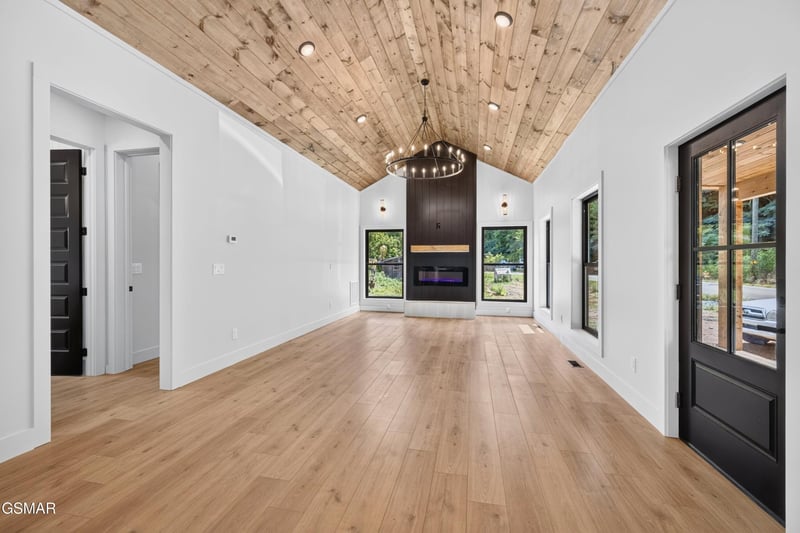 3749 Richardson Cove Rd, Sevierville, TN 37876