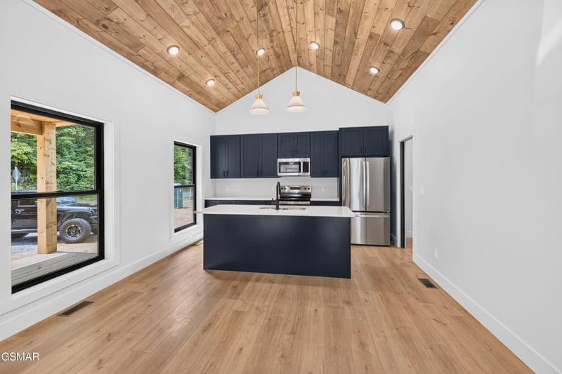 3749 Richardson Cove Rd, Sevierville, TN 37876