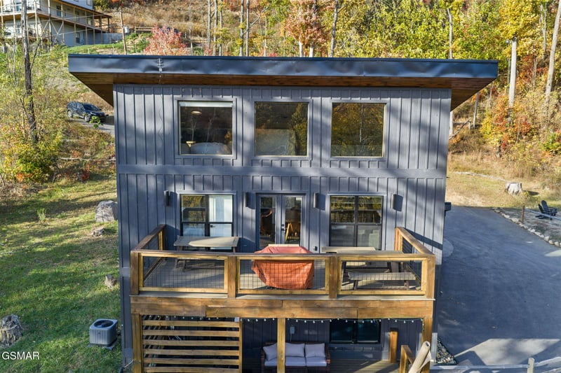 2216 Headrick Lead, Sevierville, TN 37862
