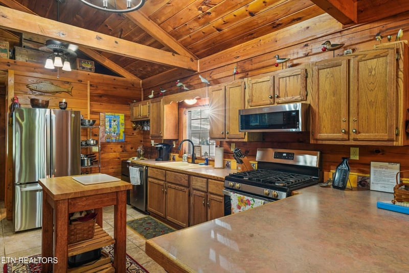4023 Ole Smoky Way, Sevierville, TN 37862