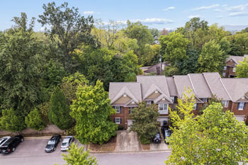 1115 Thorncrest Rd, Nashville, TN 37211