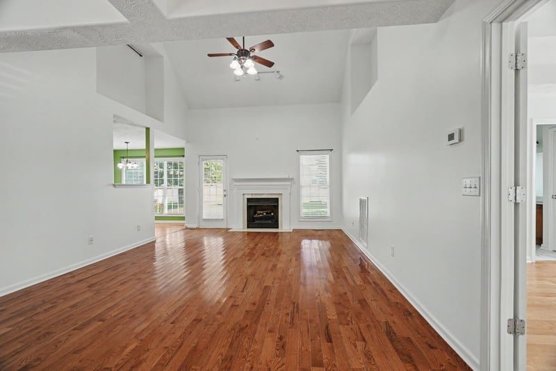 124 Thoroughbred Way, White House, TN 37188