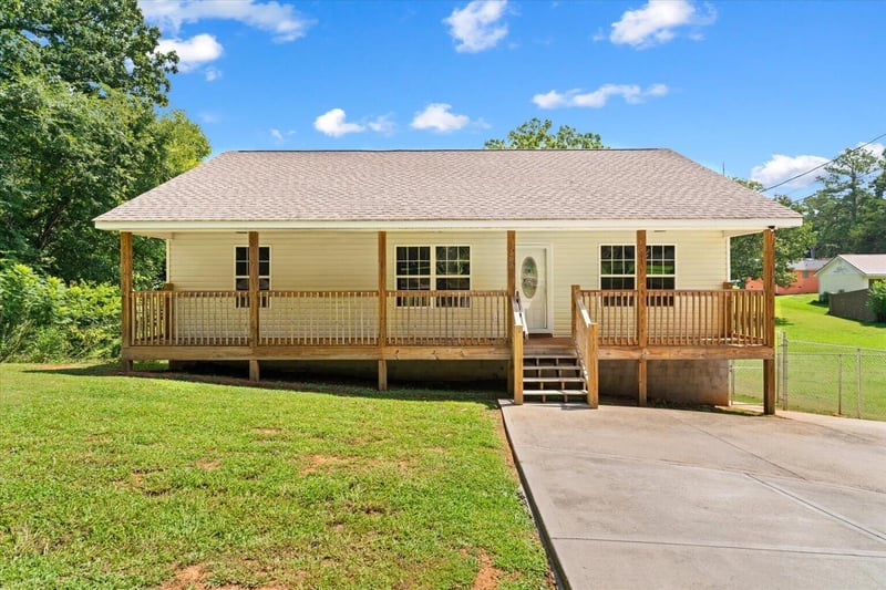168 Charger Dr, Chatsworth, GA 30705