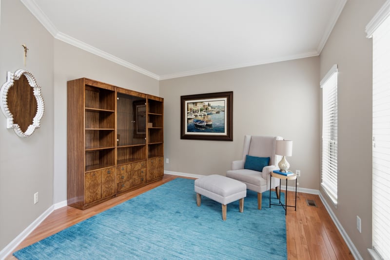 7020 Meadow Ridge Cir, Nashville, TN 37221
