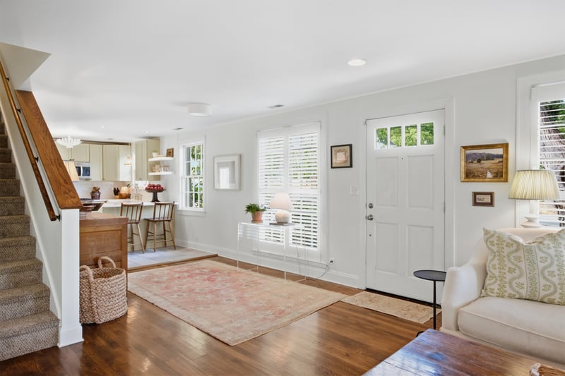 816 Gwynn Dr, Nashville, TN 37216