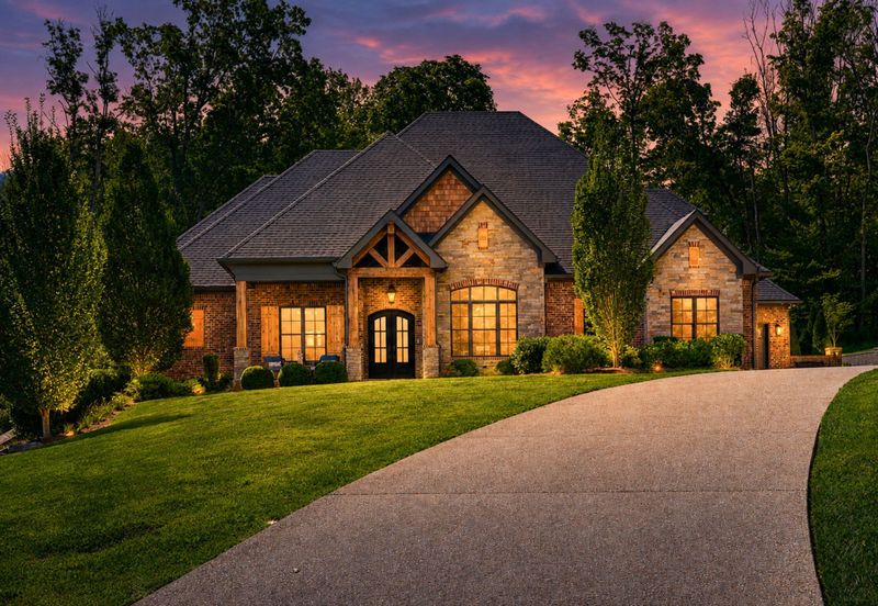 6628 Hastings Ln, Franklin, TN 37069