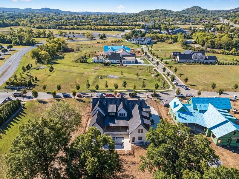 7098 Anna Dr, Brentwood, TN 37027