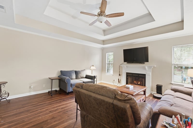 216 Hillside Ct, Murfreesboro, TN 37130