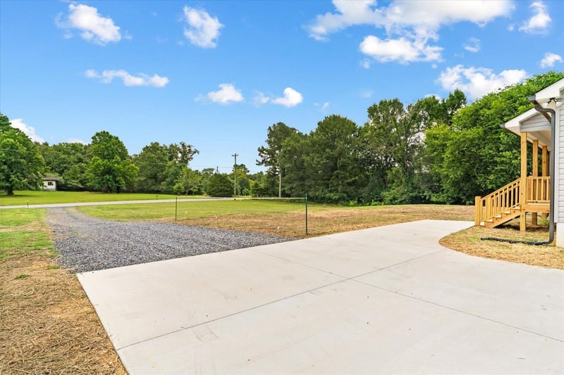 139 Kirby Young Rd SE, Dalton, GA 30721