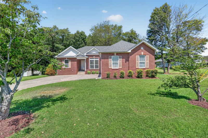 253 Oak Point Ln, Mount Juliet, TN 37122