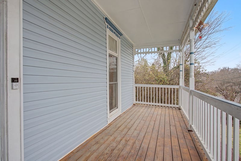 407 W 12th St, Columbia, TN 38401