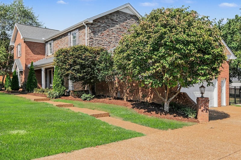 8358 Carriage Hills Dr, Brentwood, TN 37027