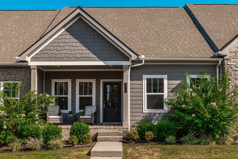 1566 Cedarbrooke Ln, Lebanon, TN 37090