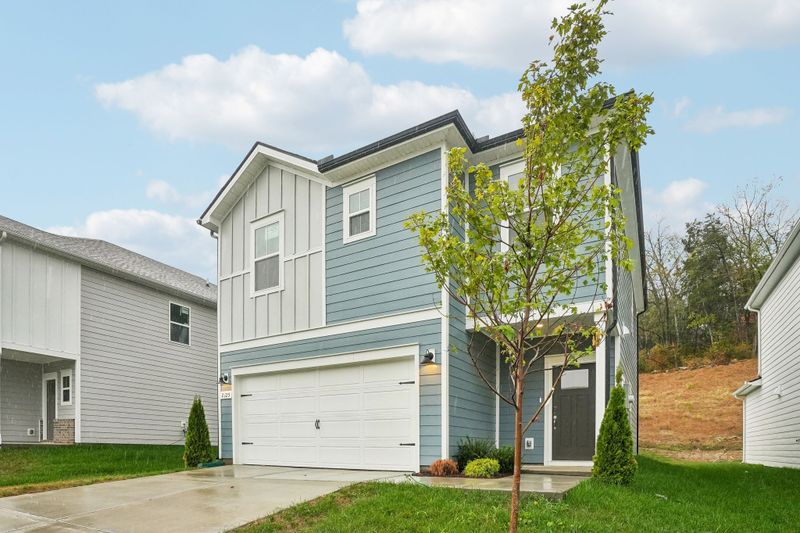 2125 Craven Pl, Hermitage, TN 37076