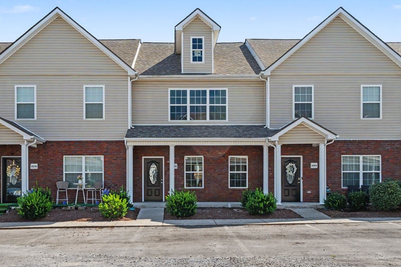 3028 Rg Buchanan Dr, La Vergne, TN 37086