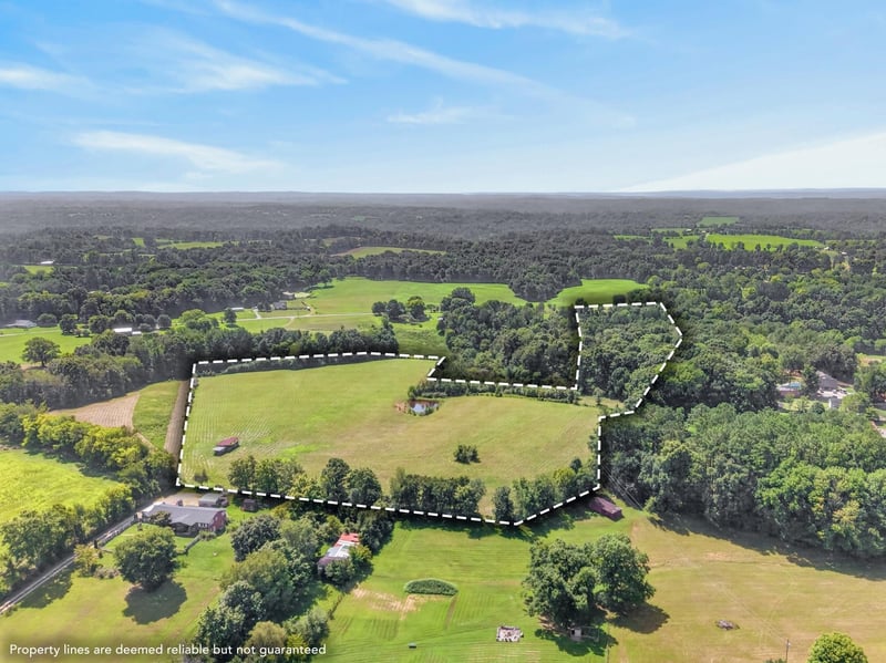 635 Houston Fielder Rd, Clarksville, TN 37043