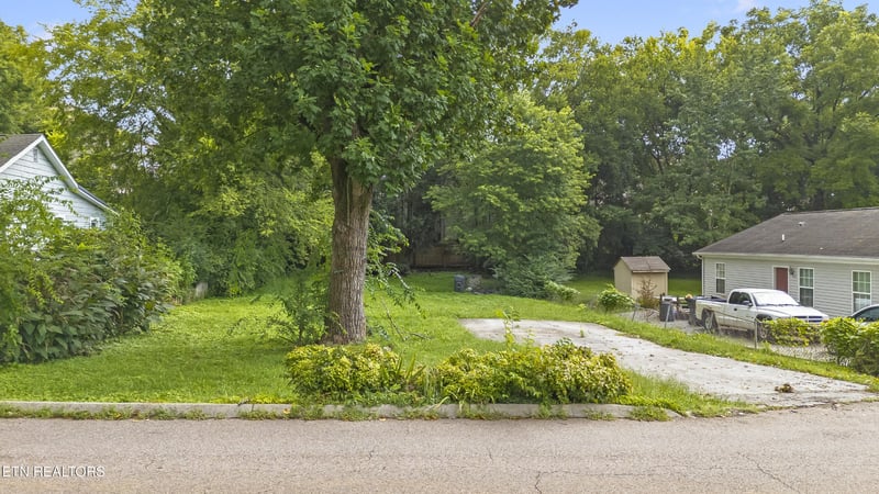 712 Washburn St Lot 213, Knoxville, TN 37919