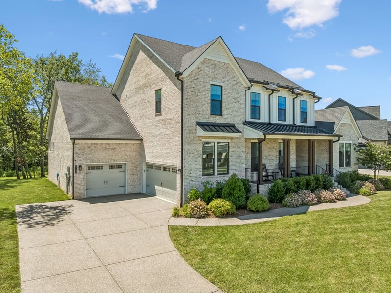 4784 Woodrow Pl, Arrington, TN 37014