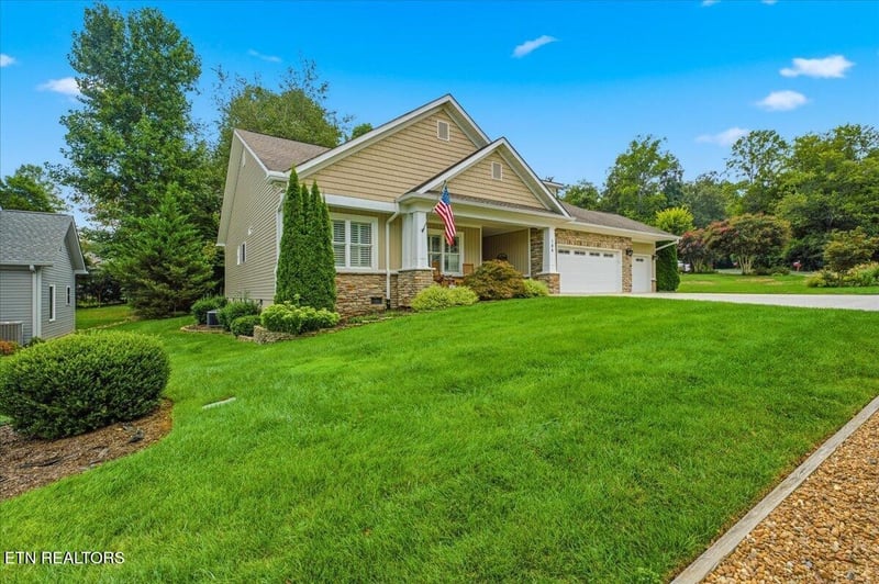 186 Saloli Way, Loudon, TN 37774