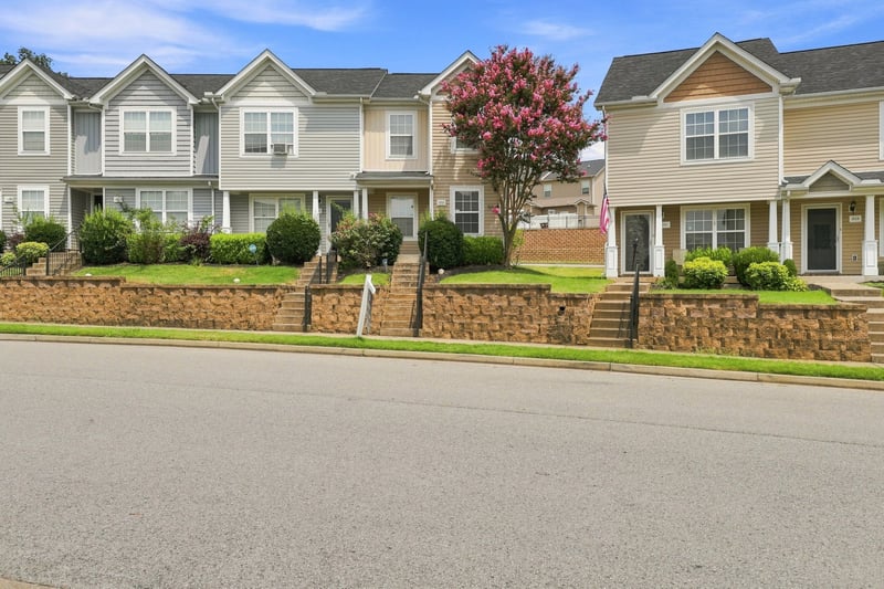 1515 Sprucedale Dr, Antioch, TN 37013