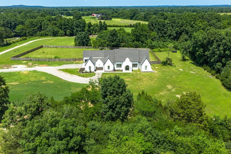 4035 Christiana Hoovers Gap Rd, Christiana, TN 37037