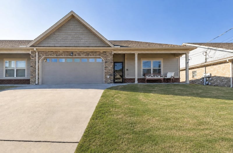 59 Southshore Dr, Fort Oglethorpe, GA 30742