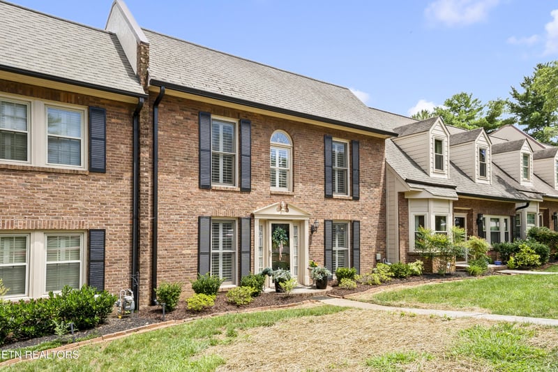 408 Denton Ct, Knoxville, TN 37923