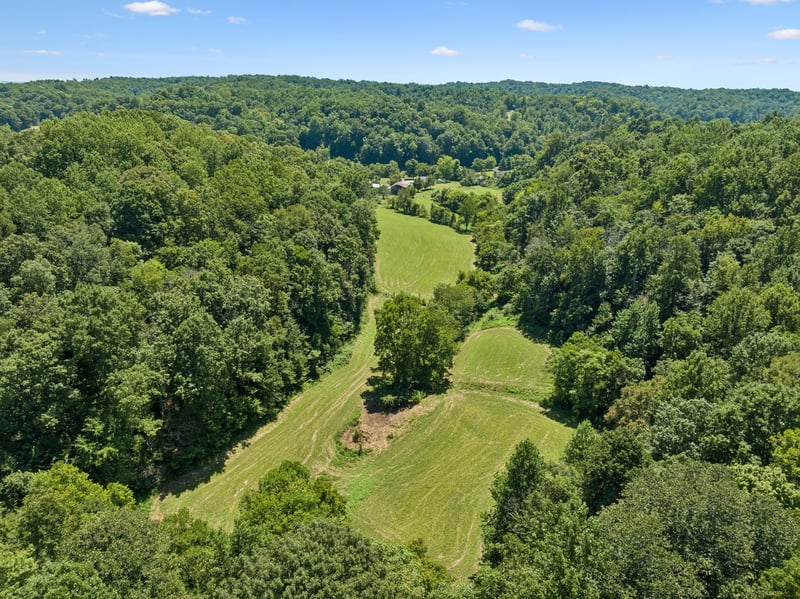 3025 Knob Creek Rd, Columbia, TN 38401