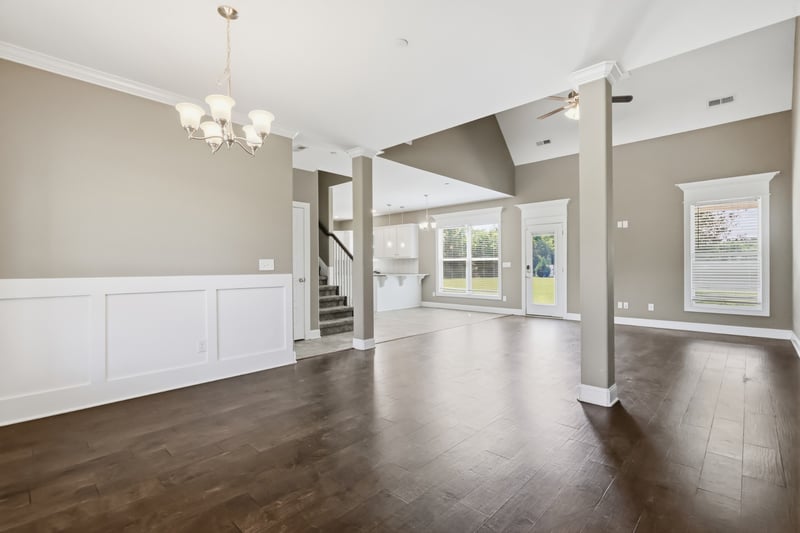 2187 Twin Oak Dr, Murfreesboro, TN 37130
