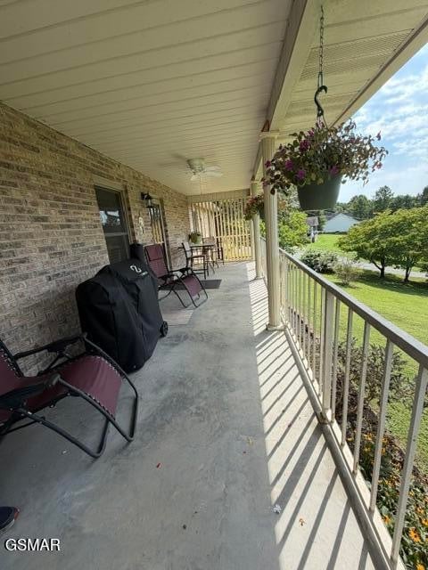 2255 Allenridge Dr, Sevierville, TN 37876