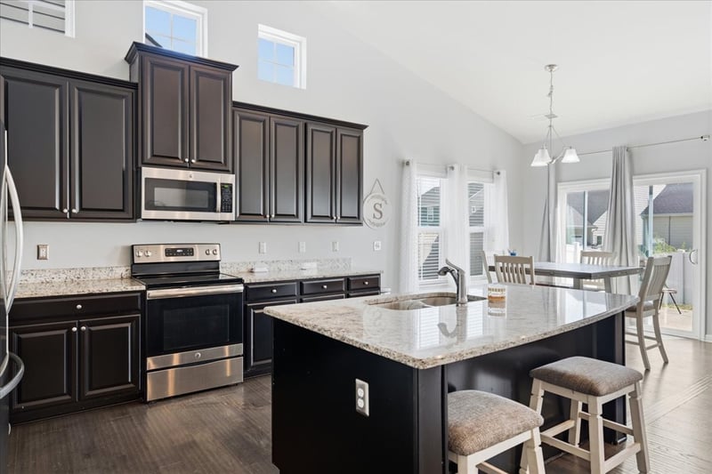 2827 Leatherwood Dr, Murfreesboro, TN 37128