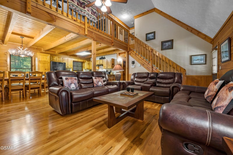 3619 Country Pines Way, Sevierville, TN 37876