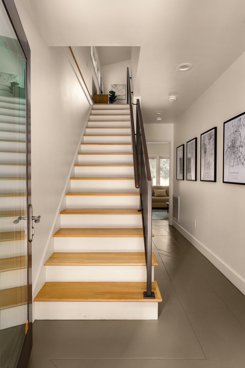 318 Van Buren St, Nashville, TN 37208