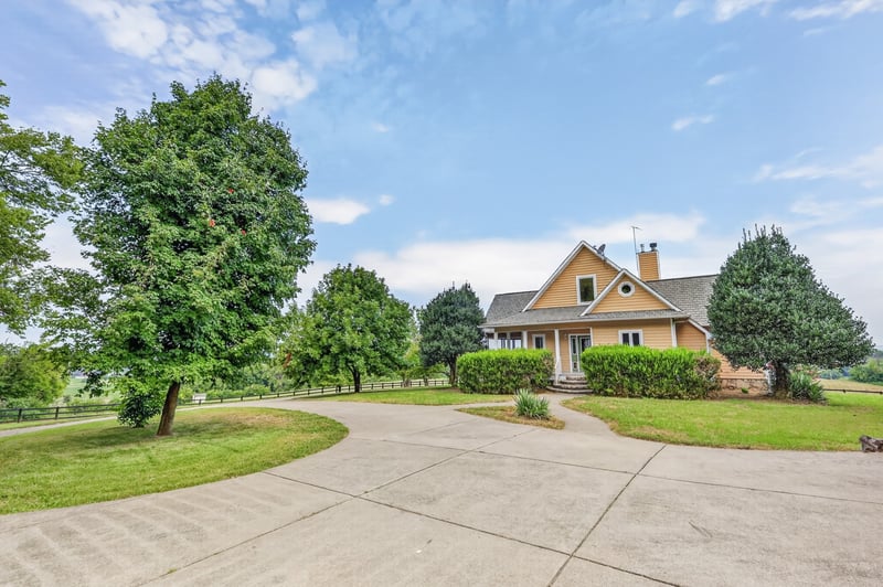 580 Southport Rd, Mount Pleasant, TN 38474