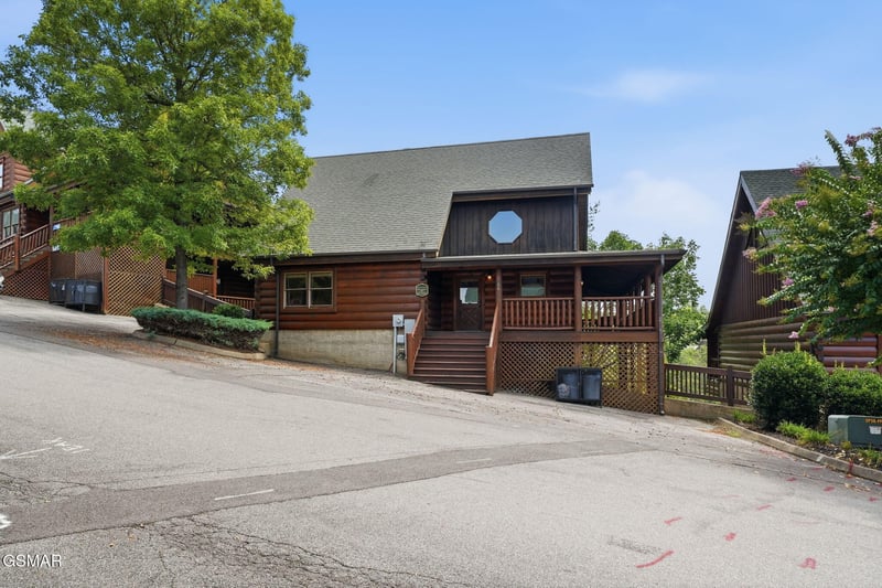 2006 Cougar Crossing Way, Sevierville, TN 37876